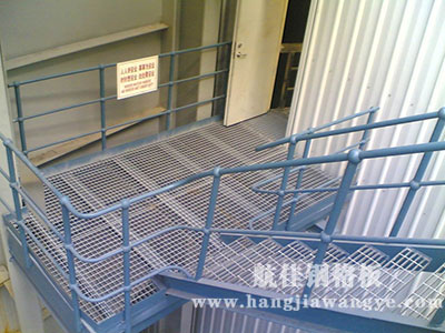 武漢樓梯踏步鋼格柵